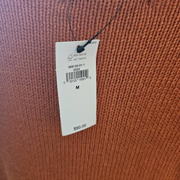 NWT, Banana Republic, wide neck, orange, crop, sweater, size M. - Picture 3 of 3